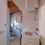Under The Rock-Jacuzzi-400Y Stone House Appartement Osp