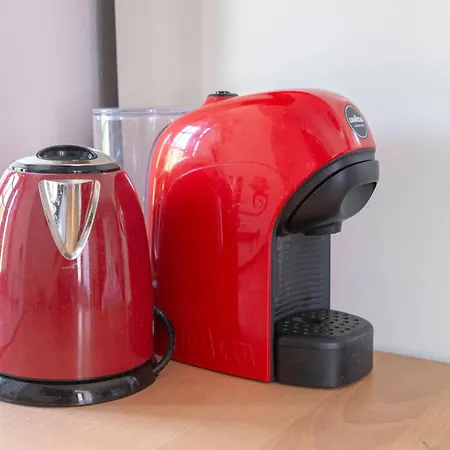 Under The Rock House In With Jacuzzi *