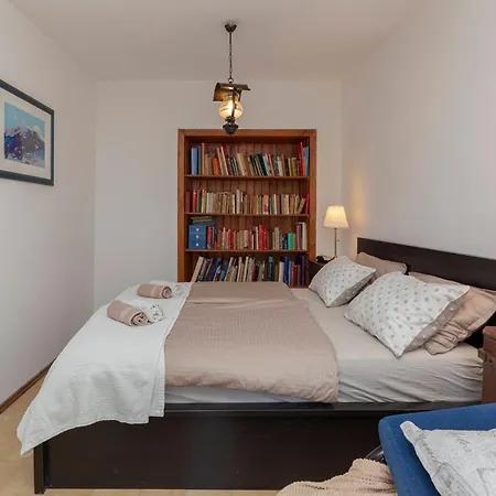 Apartment Under The Rock In Osp *