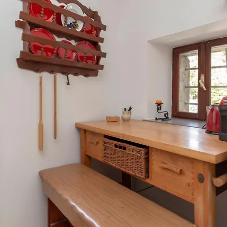 Apartment Under The Rock In Osp Διαμέρισμα *