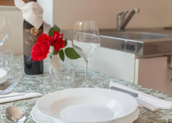 Apartment Under The Rock In Osp * Osp