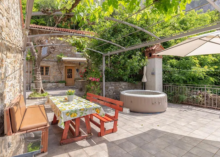 アパート Apartment Under The Rock In Osp *