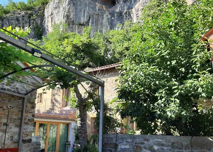 アパート Apartment Under The Rock In Osp